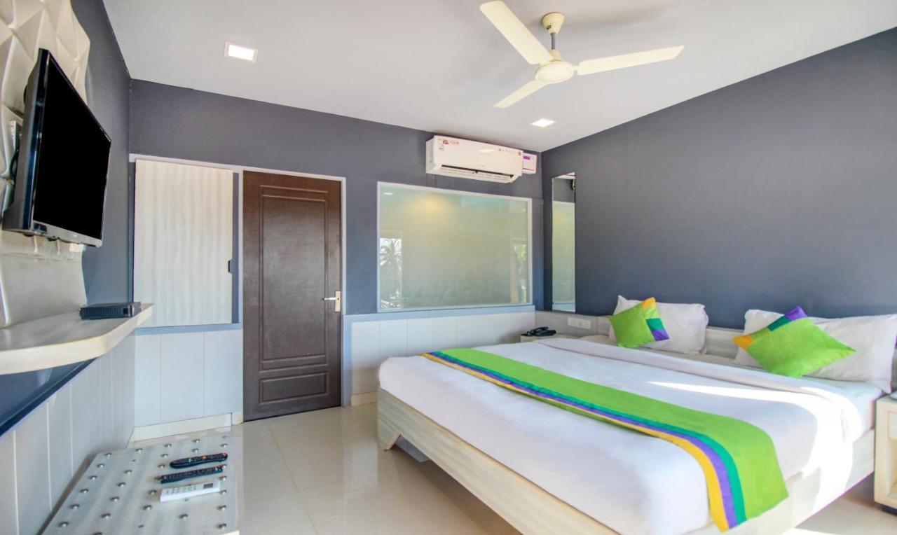 Treebo Trend Ashwem Beach Resort Goa Mandrem Ngoại thất bức ảnh