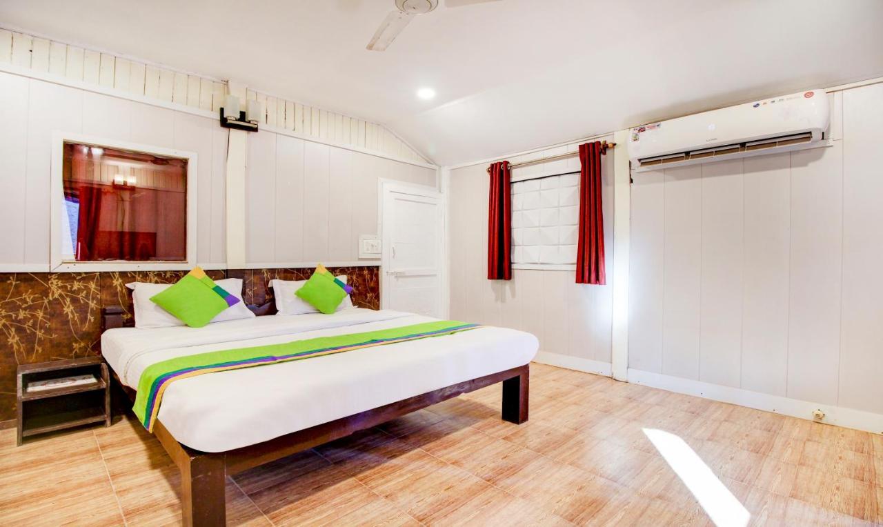 Treebo Trend Ashwem Beach Resort Goa Mandrem Ngoại thất bức ảnh