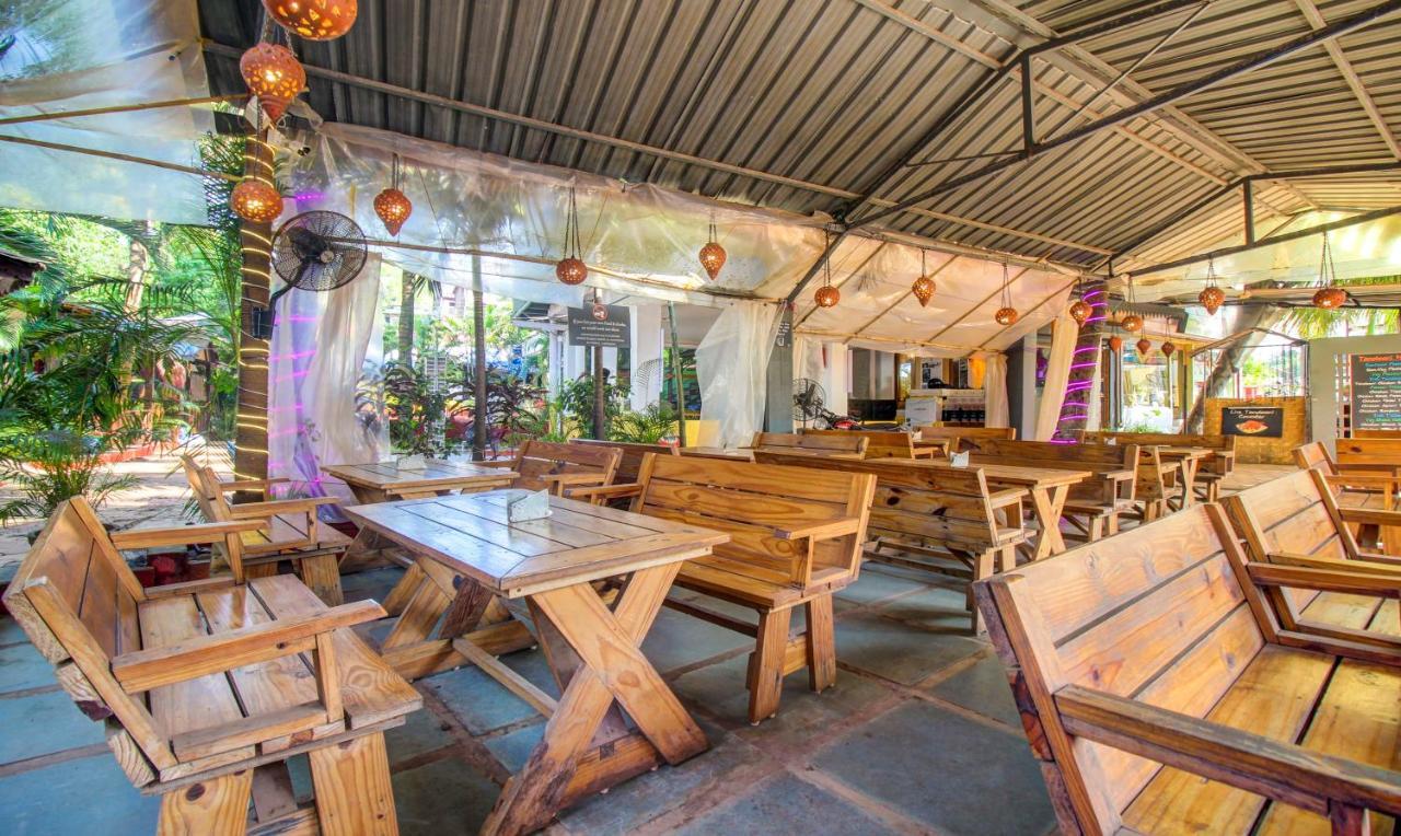 Treebo Trend Ashwem Beach Resort Goa Mandrem Ngoại thất bức ảnh